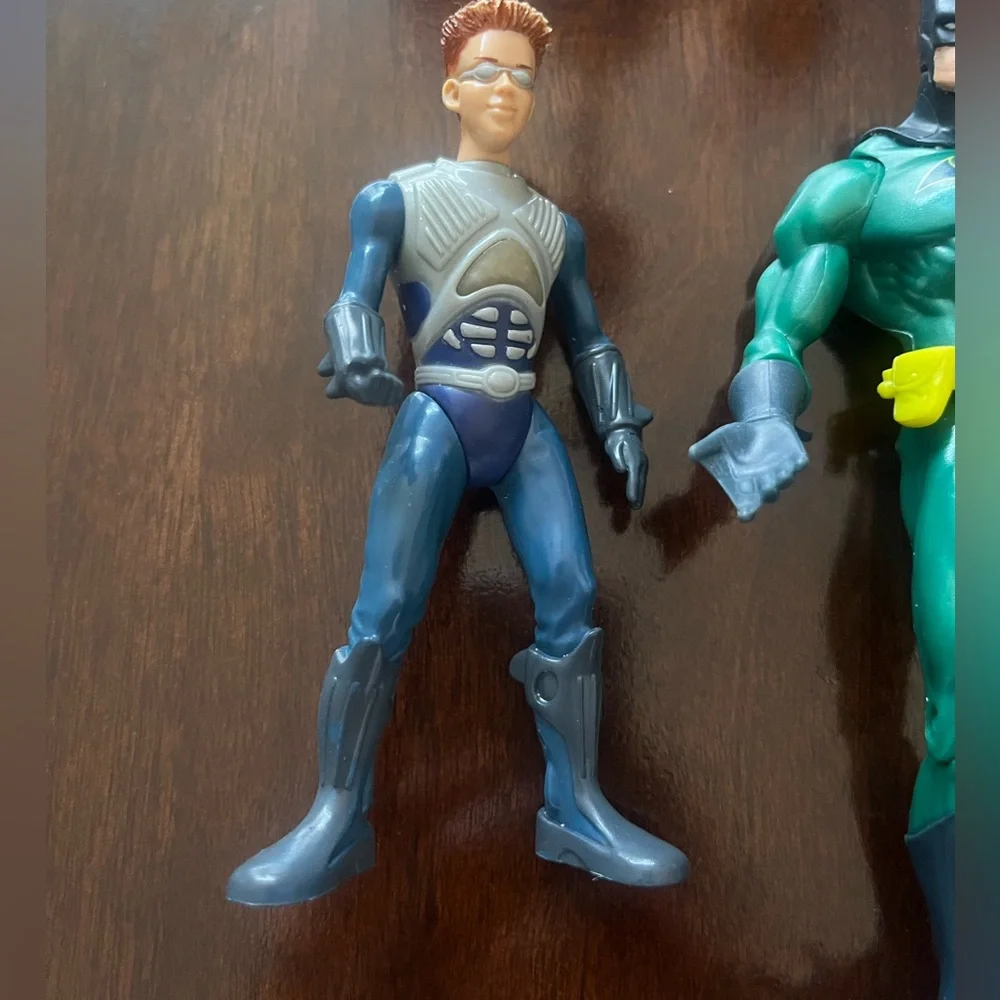 4 Vintage Action Figures Evil Lyn (MOTU), Shark Boy, Batman Scuba, Hordak